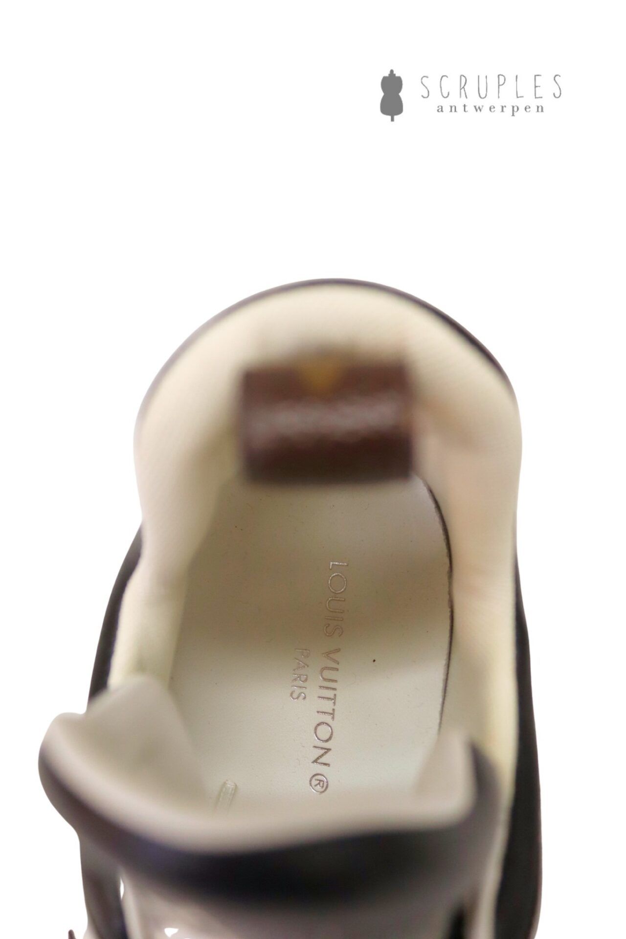 Louis Vuitton Schoenen (maat 37.5) - Afbeelding 6