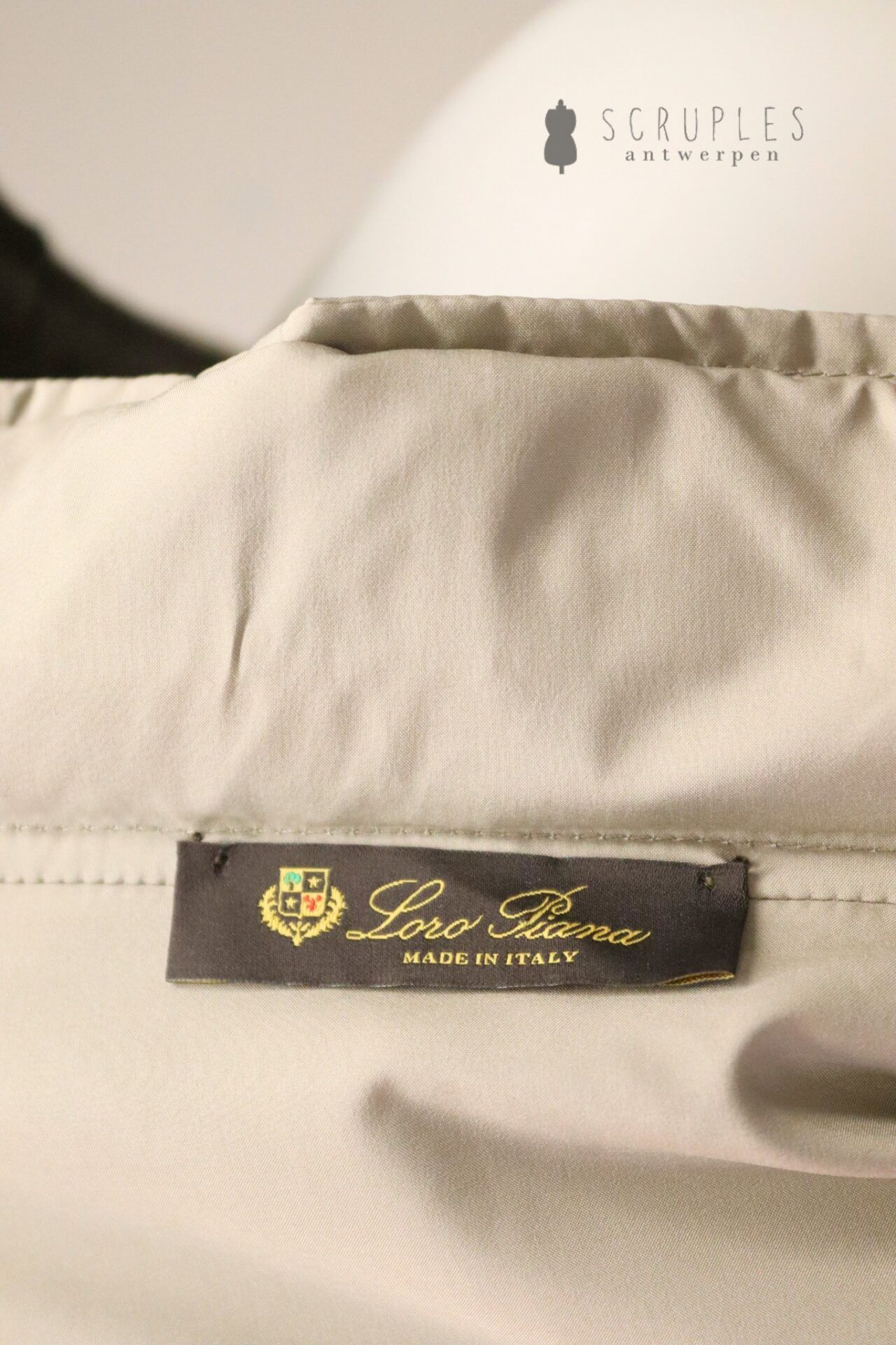 Loro Piana Gilet (maat 44) - Afbeelding 10