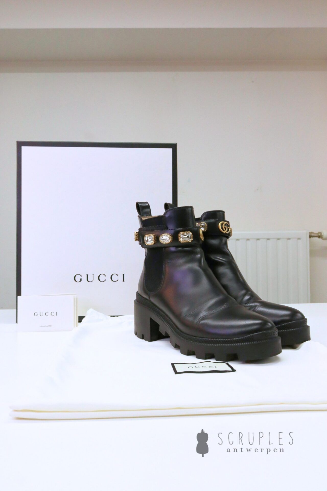 Gucci Schoenen (maat 38.5) - Afbeelding 7