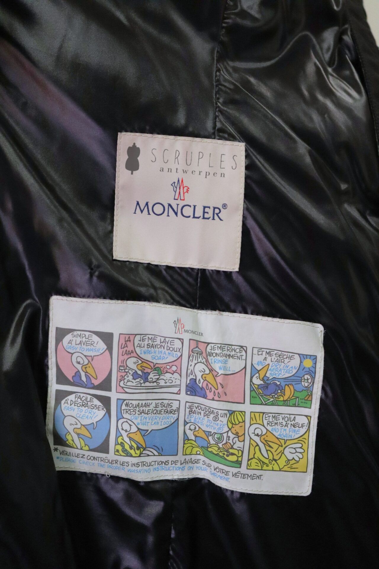 Moncler Jas (maat M) - Afbeelding 7